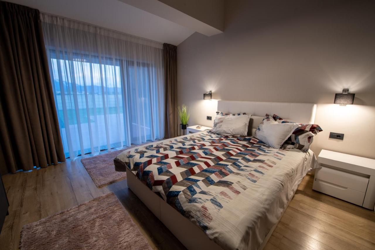 브라쇼브 Casa Florida 빌라 외부 사진